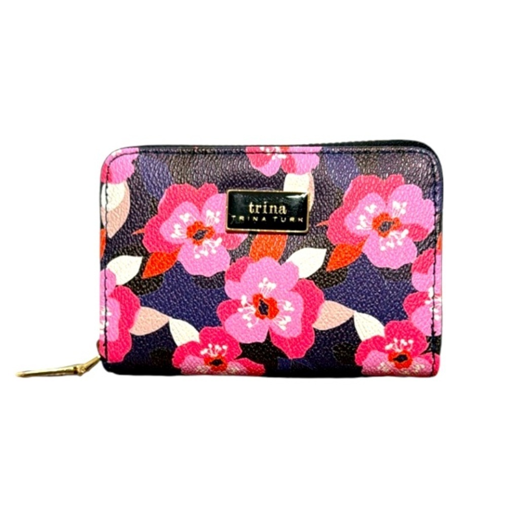 Trina Turk Pink Navy Floral Wallet New With Tags in box all over narcissus